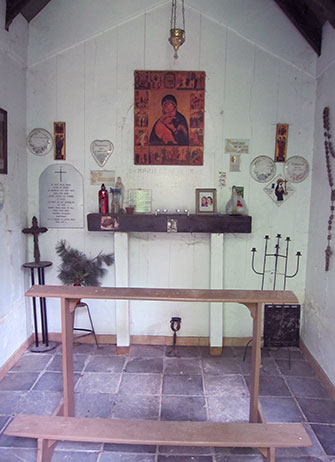 Chapelle dans les bois